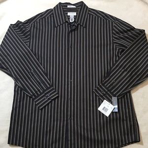 Concepts by Claiborne Button Down